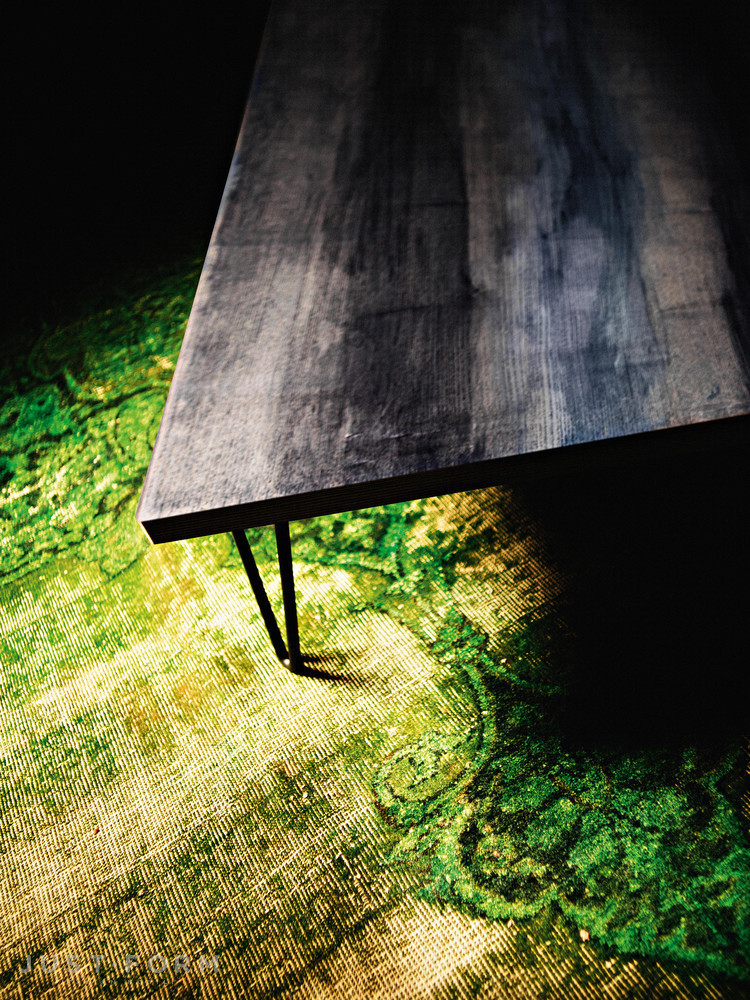 Журнальный стол Overdyed фабрика Moroso фотография № 1