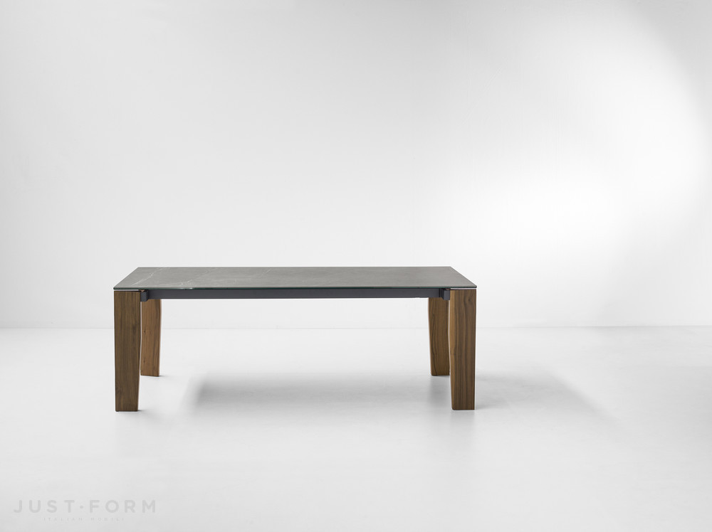 Стол Truly фабрика Bonaldo фотография № 2