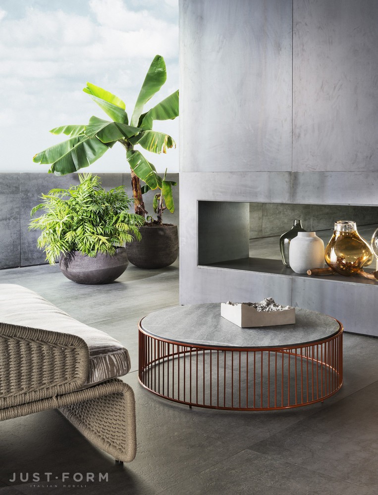 Столик Caulfield Outdoor фабрика Minotti фотография № 8
