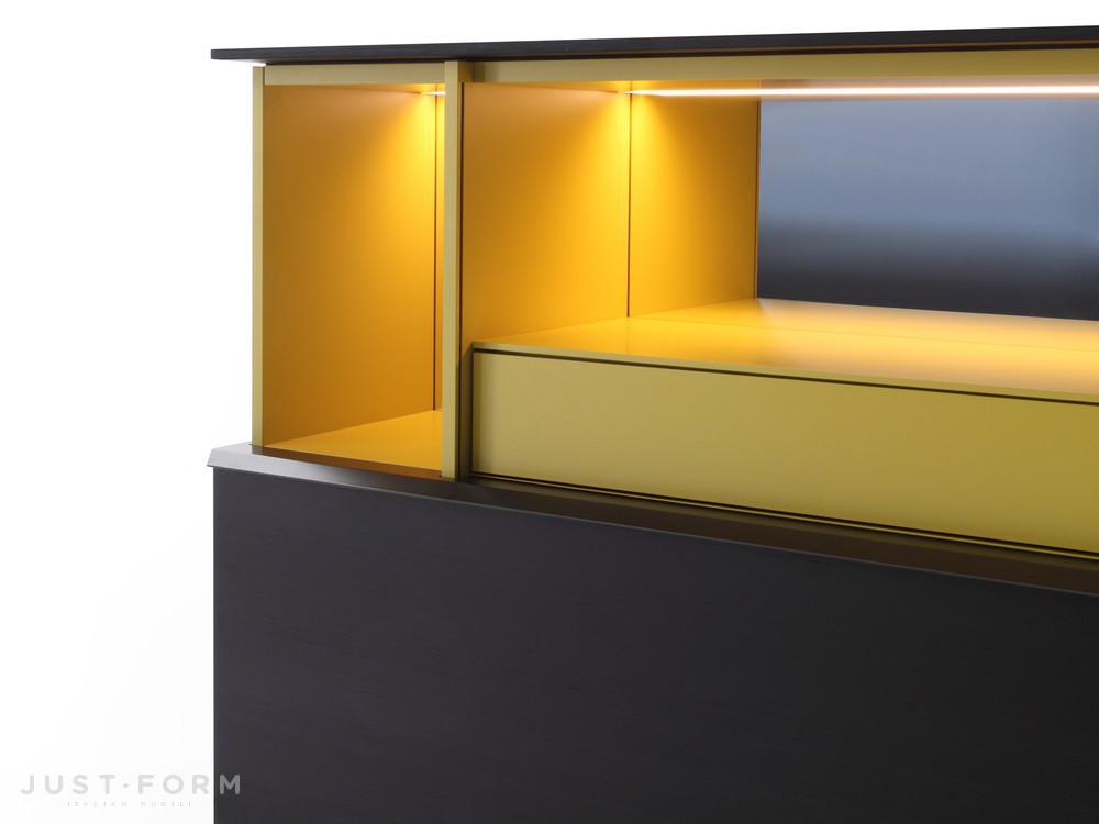 Витрина Gallery Low Cupboard  фабрика Porro фотография № 5