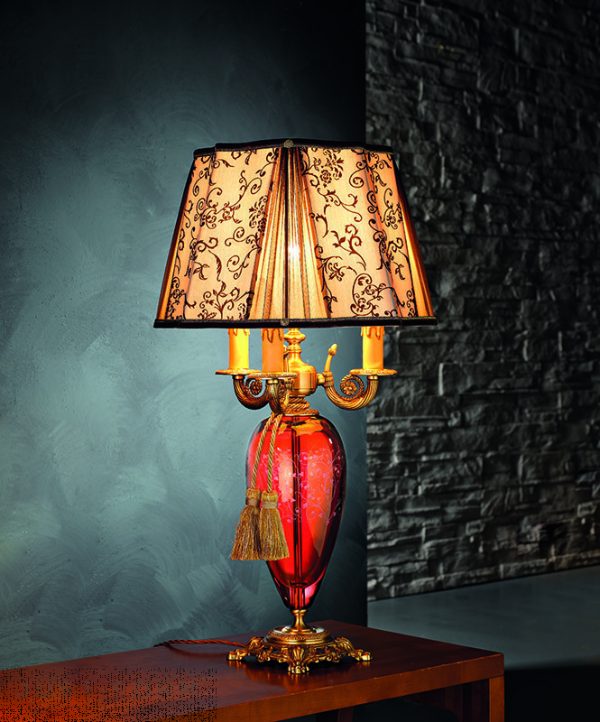 Настольный светильник Euroluce Lampadari Lady Lg фабрика Euroluce Lampadari srl фотография № 2
