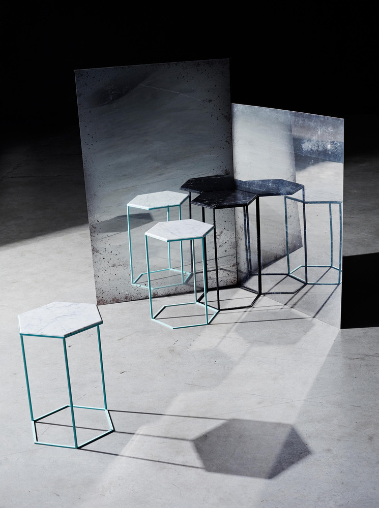 Придиванный столик Hexxed фабрика Moroso фотография № 2