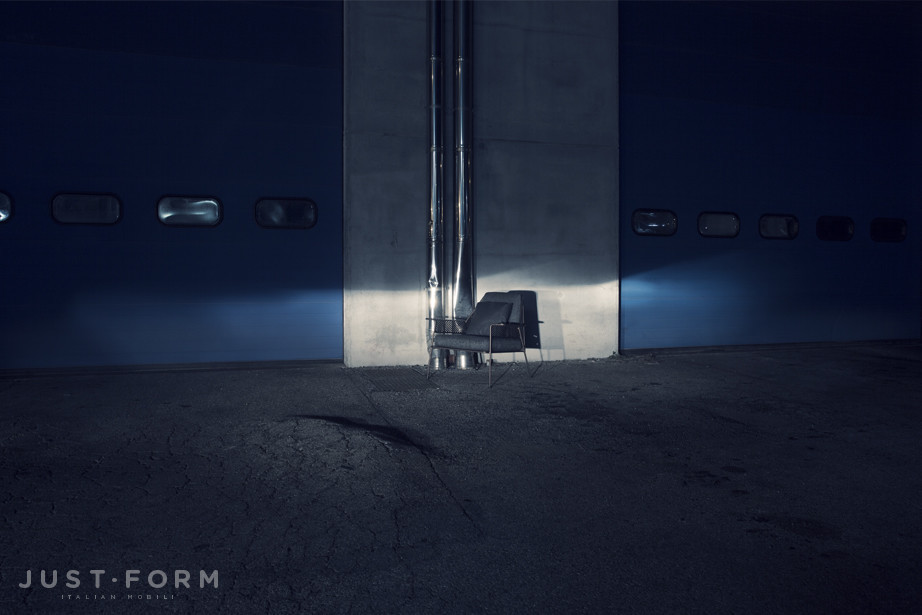 Маленькое кресло Work Is Over фабрика Moroso фотография № 3
