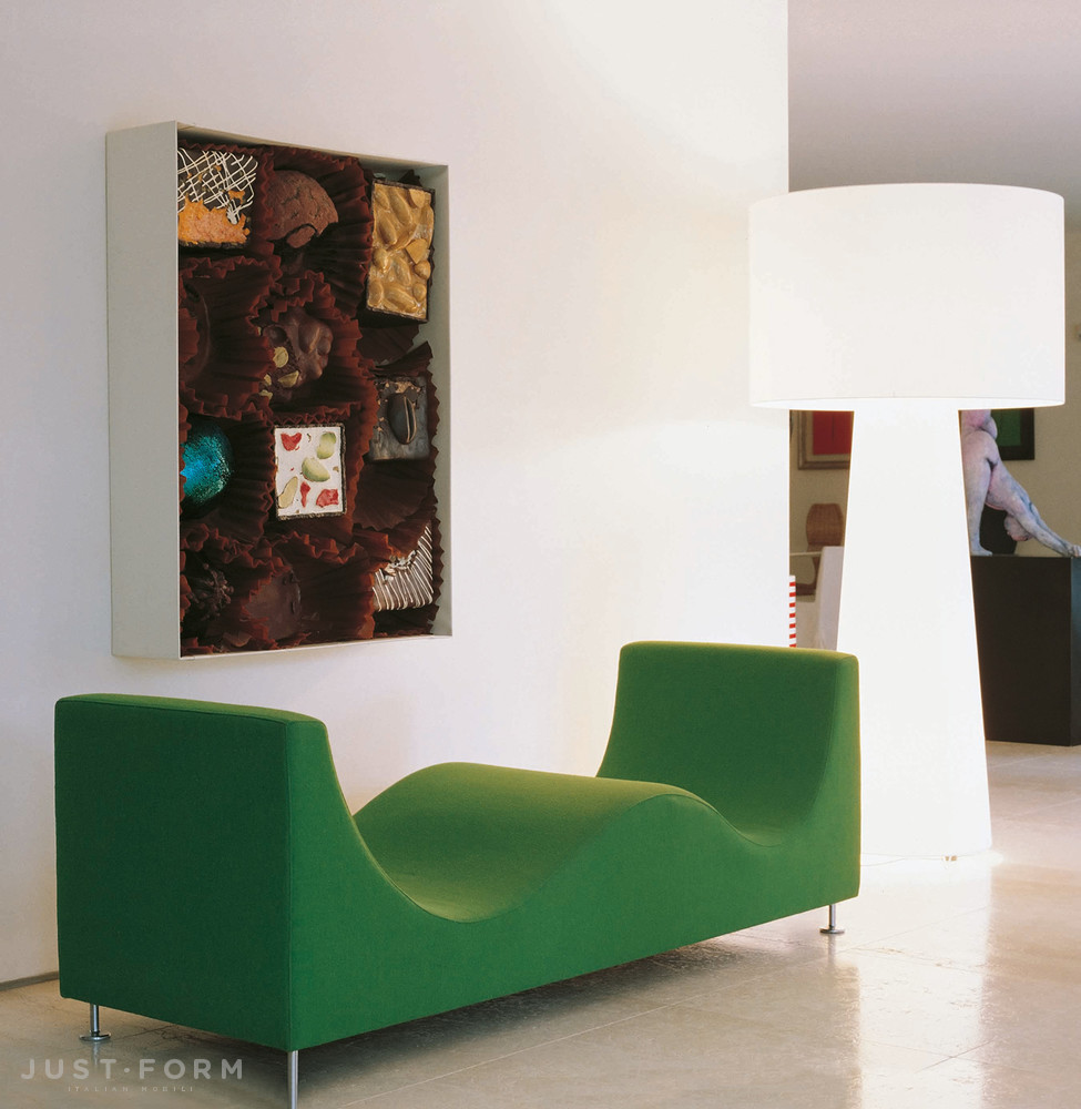 Диван De Luxe фабрика Cappellini фотография № 1
