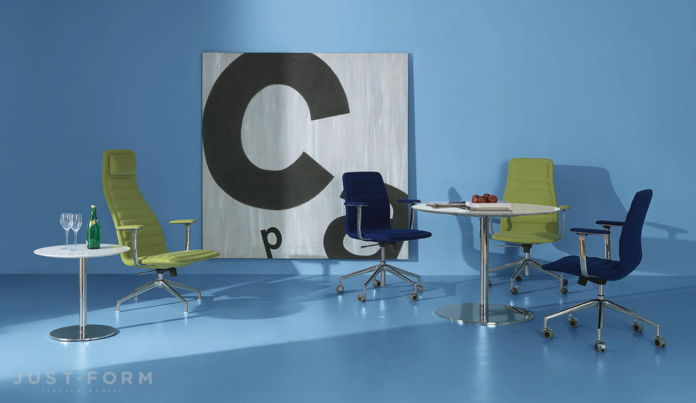 Стол Lotus фабрика Cappellini фотография № 2