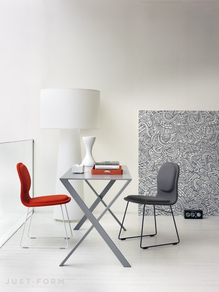 Ваза Newson фабрика Cappellini фотография № 2