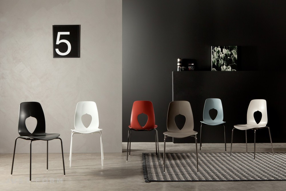 Стул Hole фабрика Tonin Casa фотография № 4