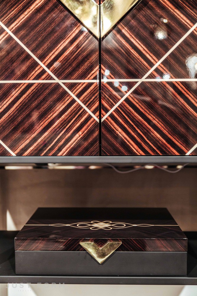 Мебель для домашнего бара Bar Cabinet фабрика Vismara Design фотография № 5