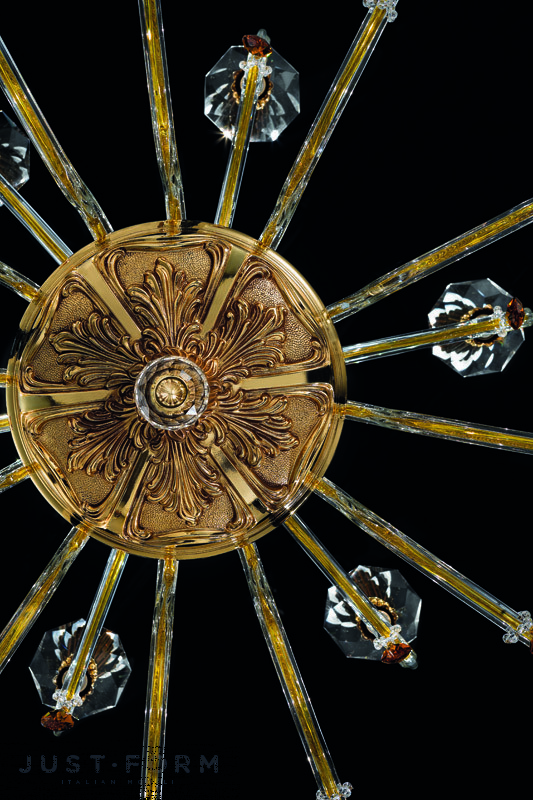 Подвесной светильник Euroluce Lampadari Venere L12+6 Top фабрика Euroluce Lampadari srl фотография № 3