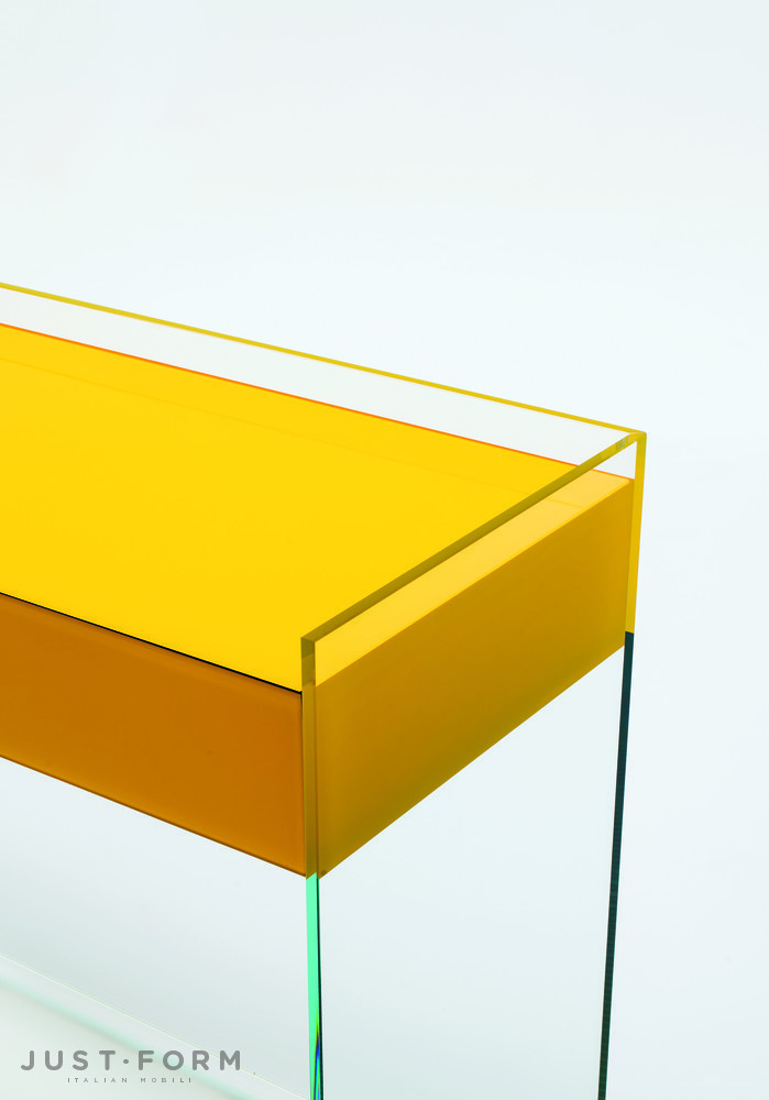 Тумба для гостиной Float фабрика Glas Italia фотография № 5