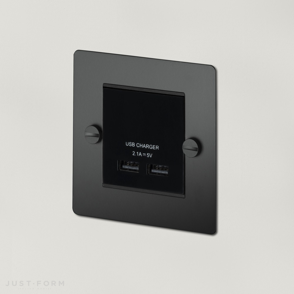 Розетка c USB 1G USB Charger / Black фабрика Buster + Punch фотография № 1