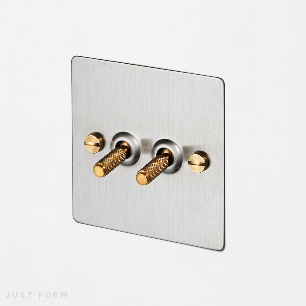 Двухтумблерный переключатель 2G Toggle Switch / Steel / Brass фабрика Buster + Punch фотография № 1