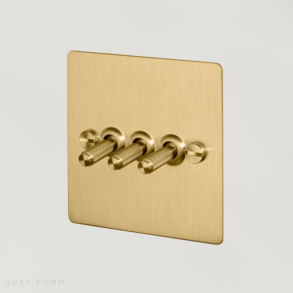 Трехтумблерный переключатель 3G Toggle Switch / Brass фабрика Buster + Punch фотография № 1