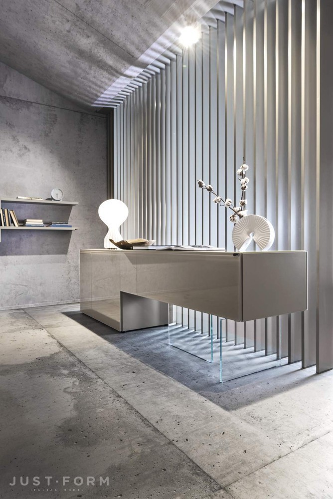 Тумба для гостиной 36 E8 Lacquered And Glass фабрика Lago фотография № 2