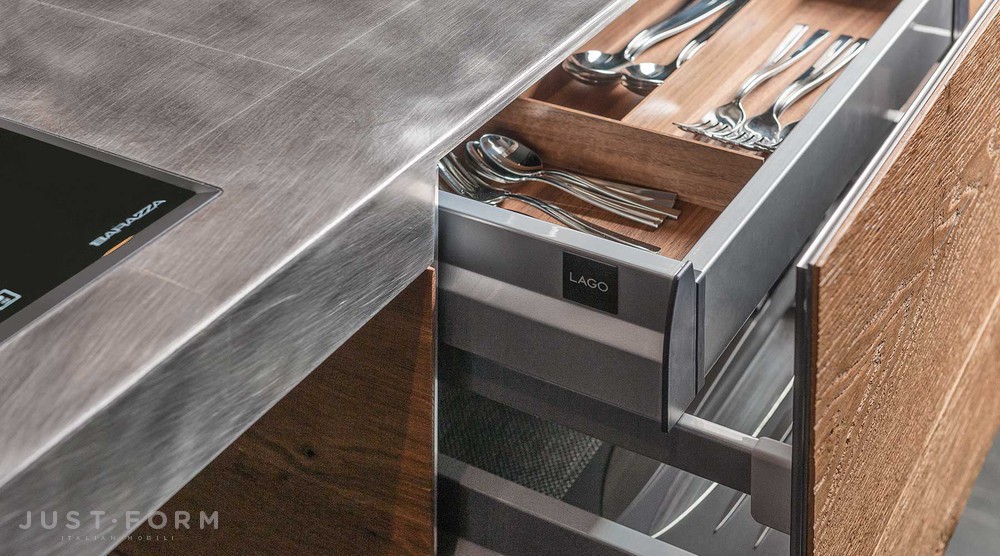 Кухонный гарнитур 36 E8 Steel Plus фабрика Lago фотография № 15