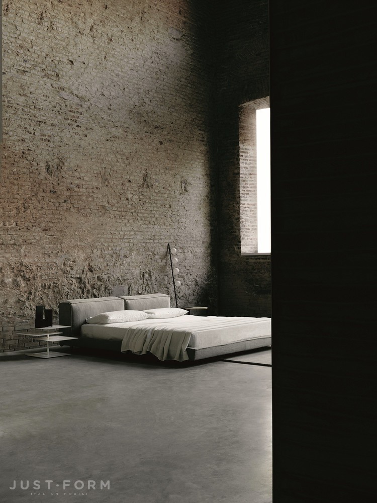 Кровать Neowall фабрика Living Divani фотография № 2
