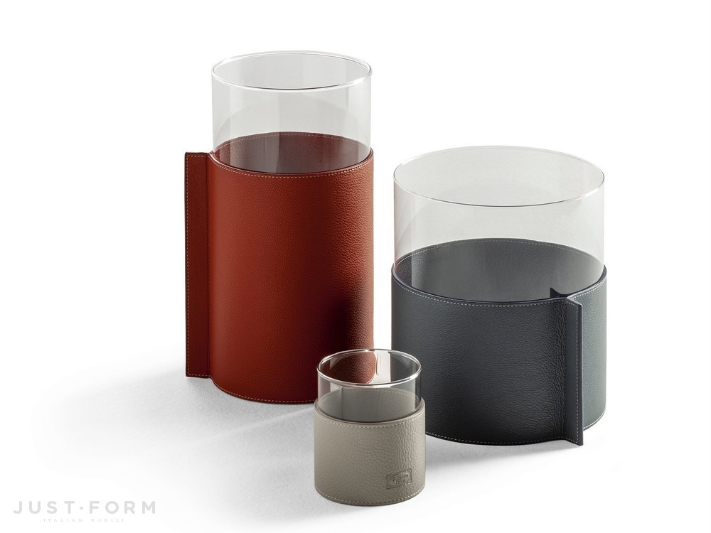 Ваза Gli Oggetti Leather Pot фабрика Poltrona Frau фотография № 1