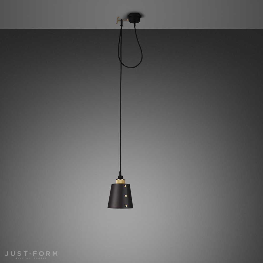Подвесной светильник Hooked 1.0 Small / Graphite / Brass фабрика Buster + Punch фотография № 4