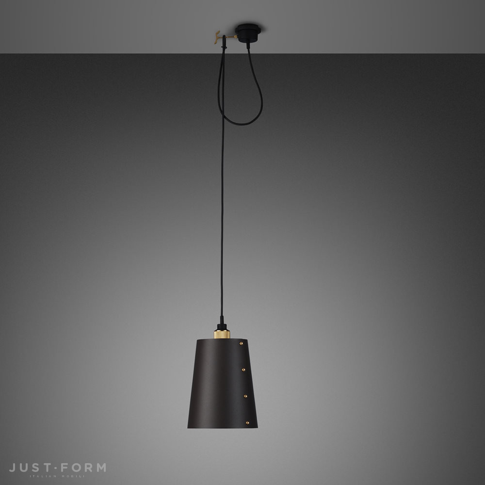 Подвесной светильник Hooked 1.0 Large / Graphite / Brass фабрика Buster + Punch фотография № 2