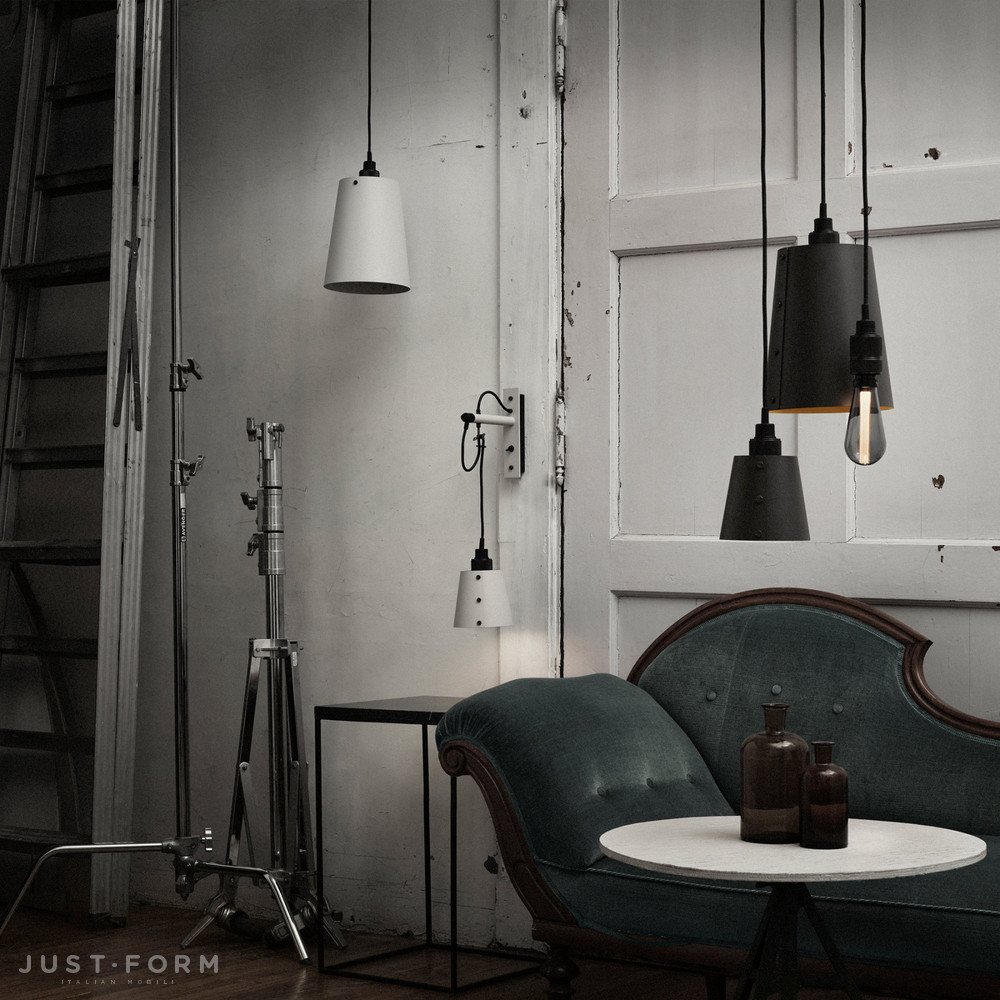 Подвесной светильник Hooked 1.0 Large / Graphite / Brass фабрика Buster + Punch фотография № 4