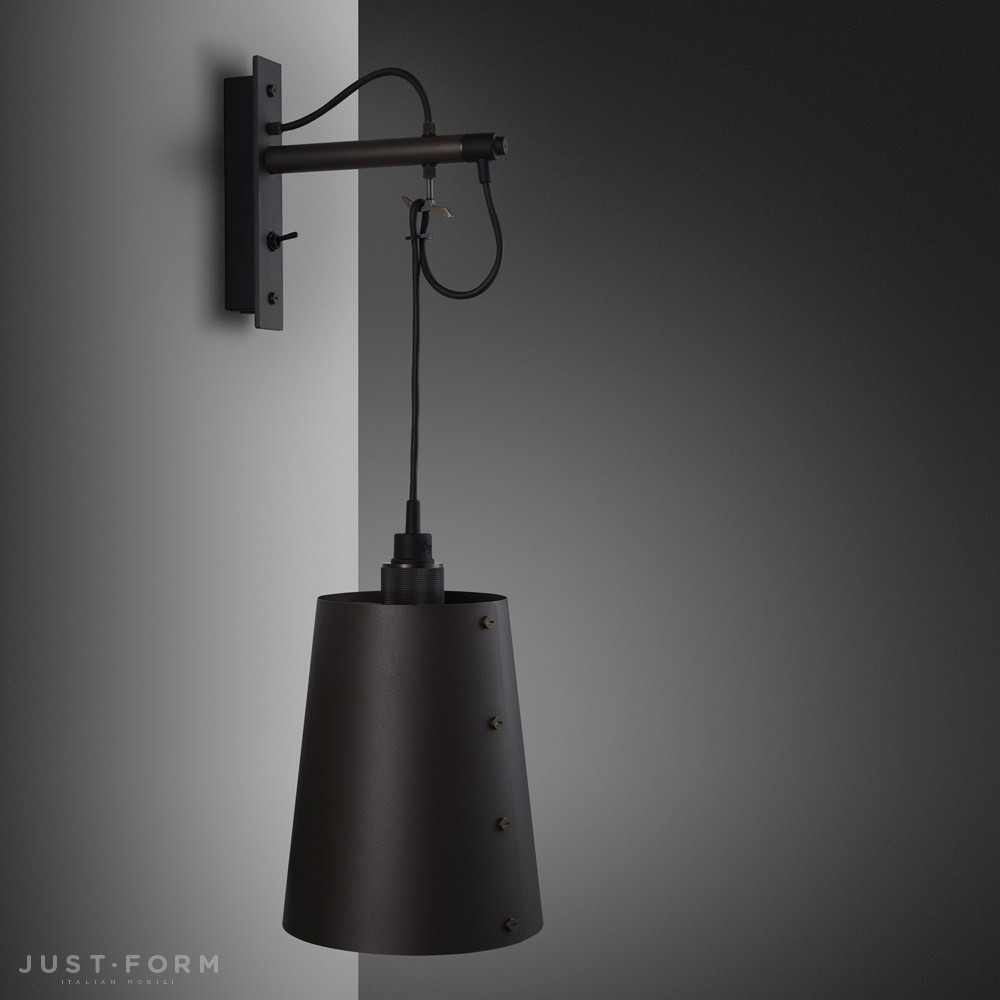 Бра Hooked Wall / Large / Graphite / Smoked Bronze фабрика Buster + Punch фотография № 1