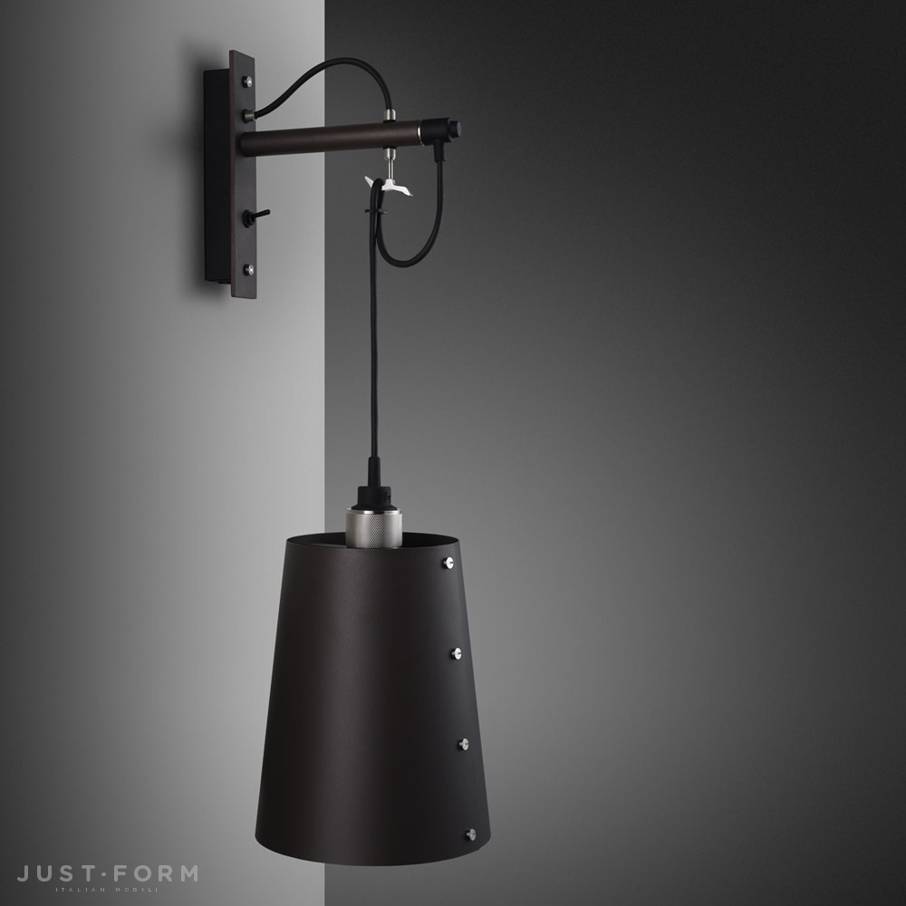 Бра Hooked Wall / Large / Graphite / Steel фабрика Buster + Punch фотография № 1