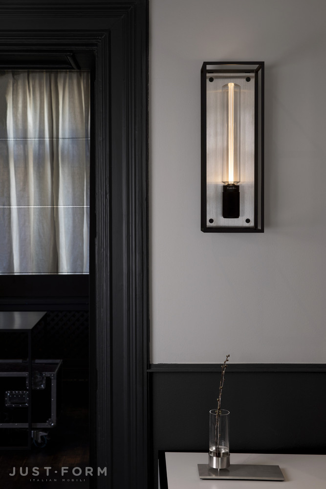 Бра Caged Wall / Large / Black Marble фабрика Buster + Punch фотография № 5