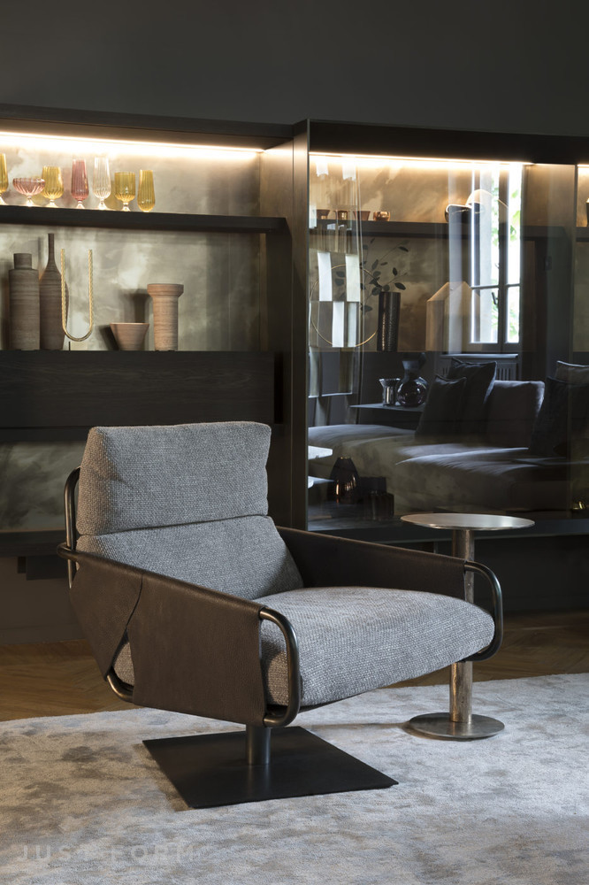 Кресло Voyage Armchair фабрика Henge фотография № 5