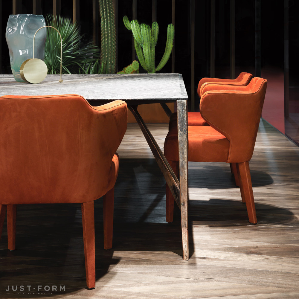 Стол Saetta Table фабрика Henge фотография № 10