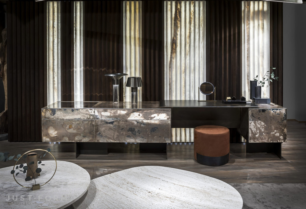 Кофейный столик Primitive Table фабрика Henge фотография № 5