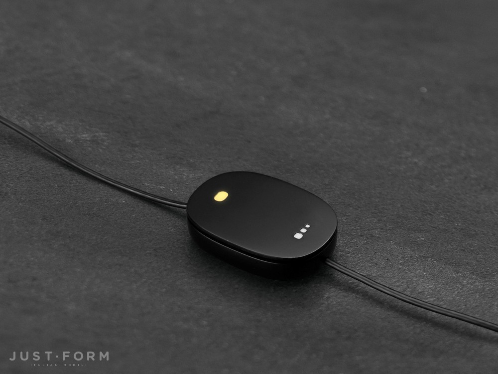 Настольный светильник Gaku Wireless фабрика Flos фотография № 5