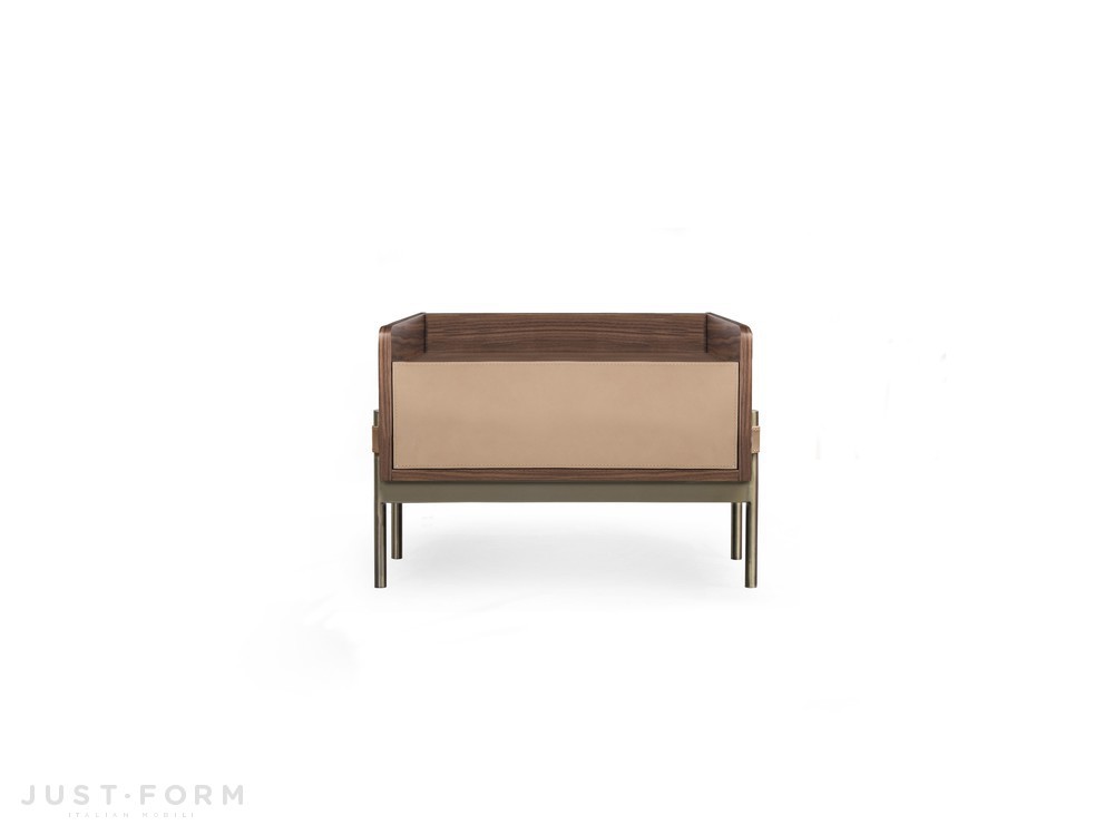 Прикроватная тумбочка Aston Martin V247 фабрика Aston Martin Interiors фотография № 1