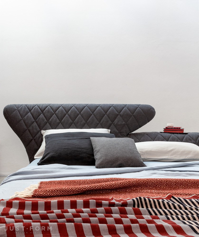 Кровать Lovy Bed фабрика Bonaldo фотография № 4