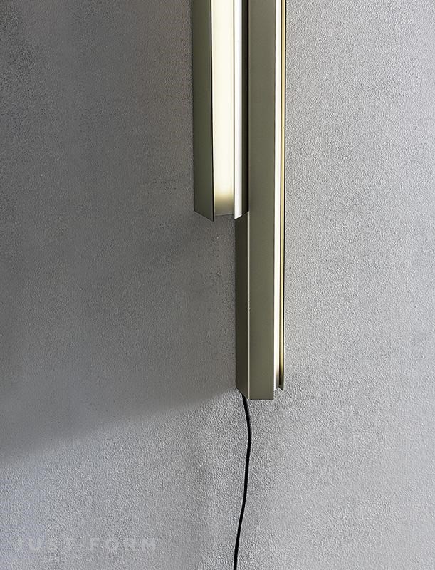 Настенный светильник Sign фабрика Casamilano фотография № 2