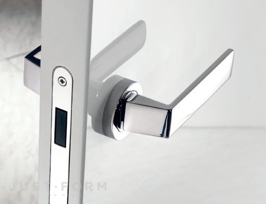 Распашная дверь Lord фабрика Longhi фотография № 7