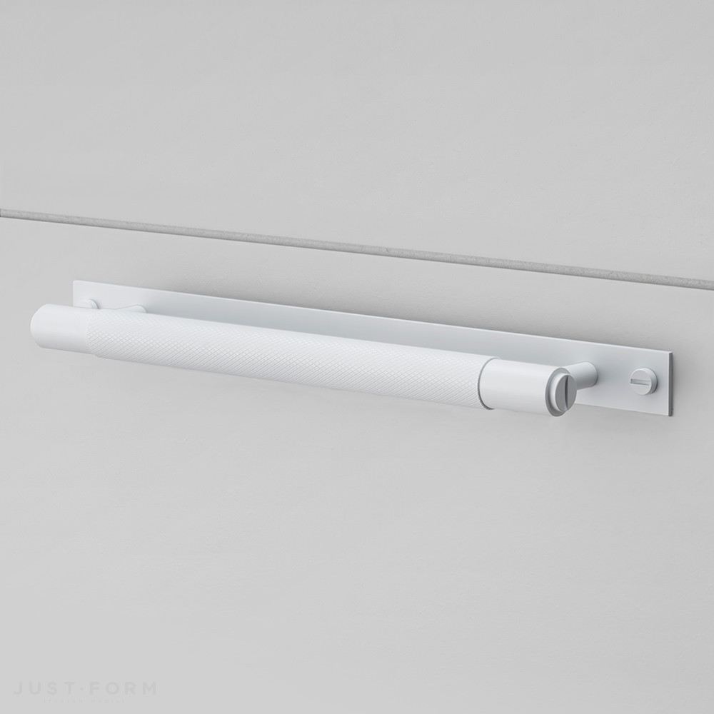 Ручка для мебели Pull Bar / Plate / Cross / White фабрика Buster + Punch фотография № 1