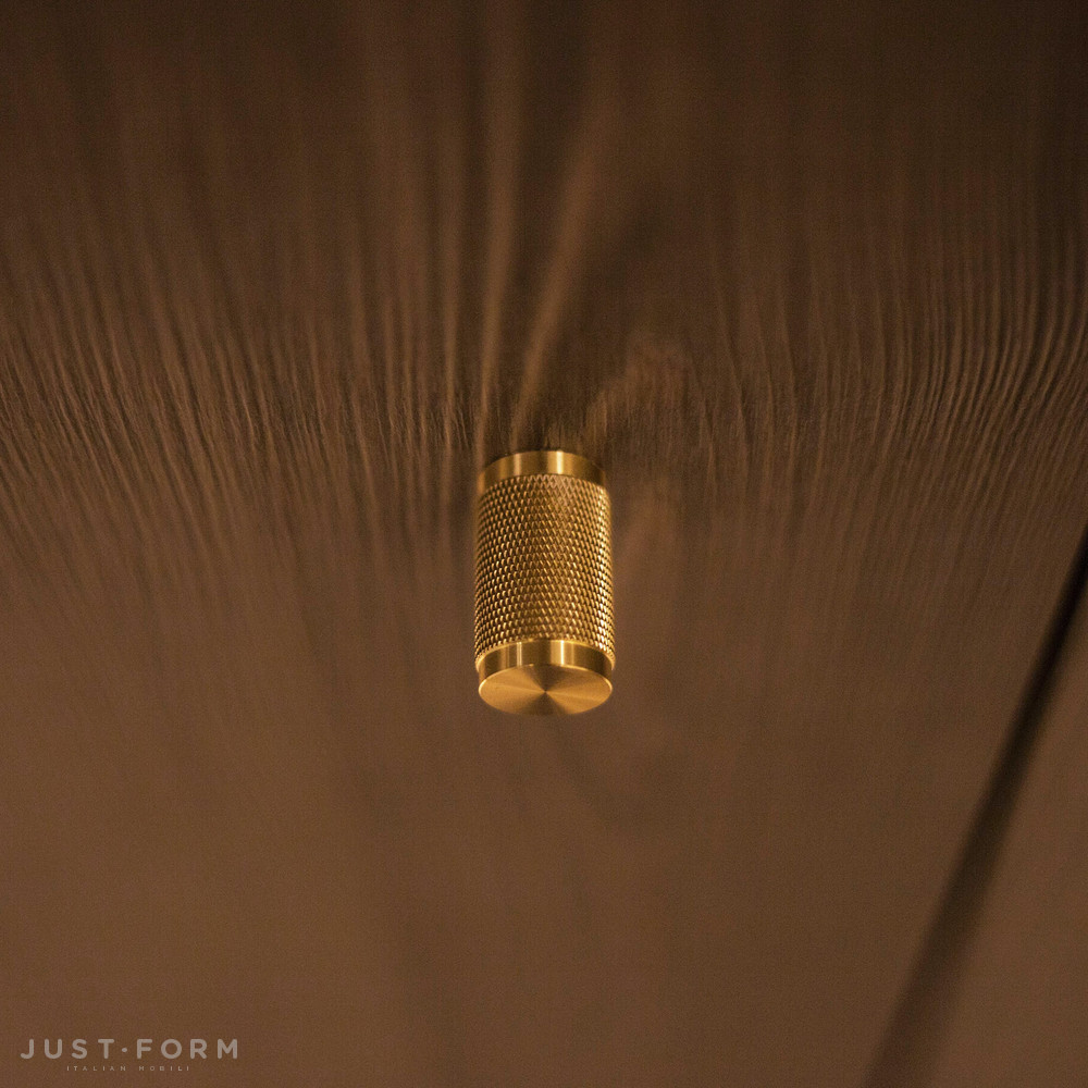 Ручка для мебели Furniture Knob / Cross / Brass фабрика Buster + Punch фотография № 3