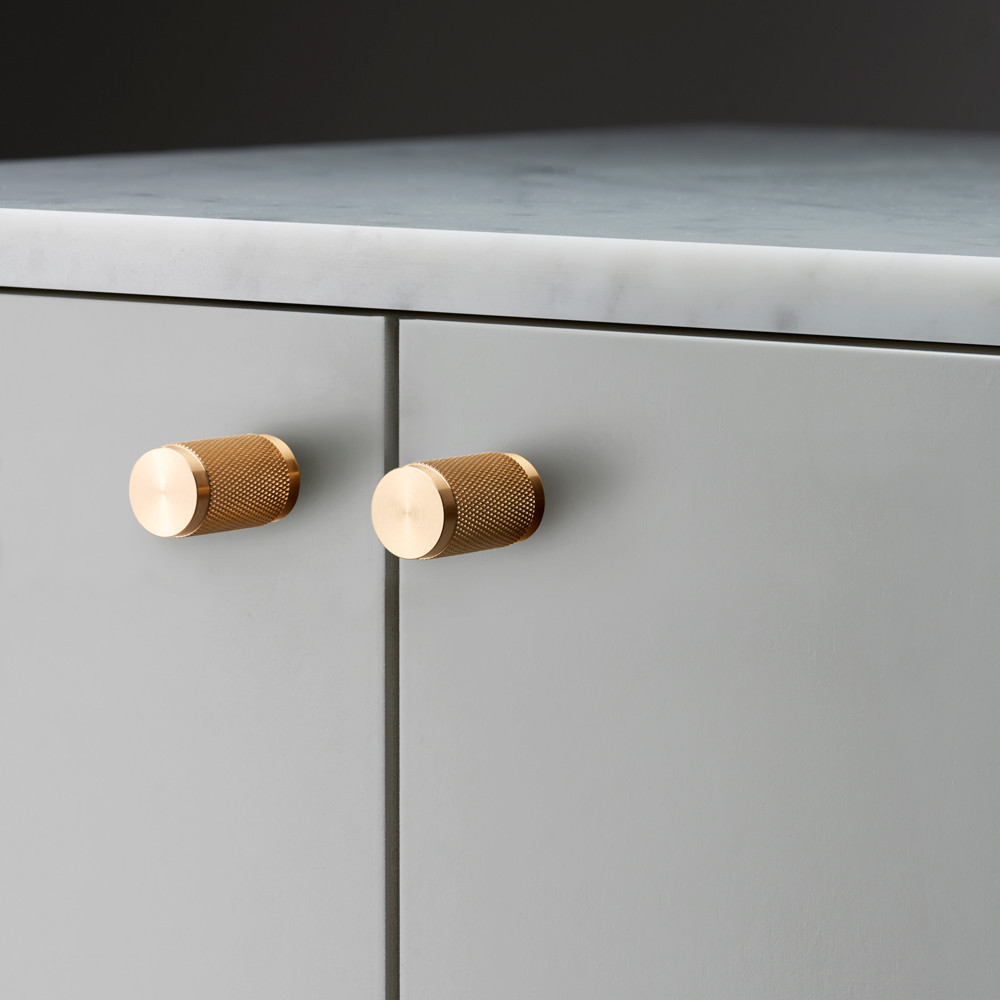 Ручка для мебели Furniture Knob / Cross / Brass фабрика Buster + Punch фотография № 1