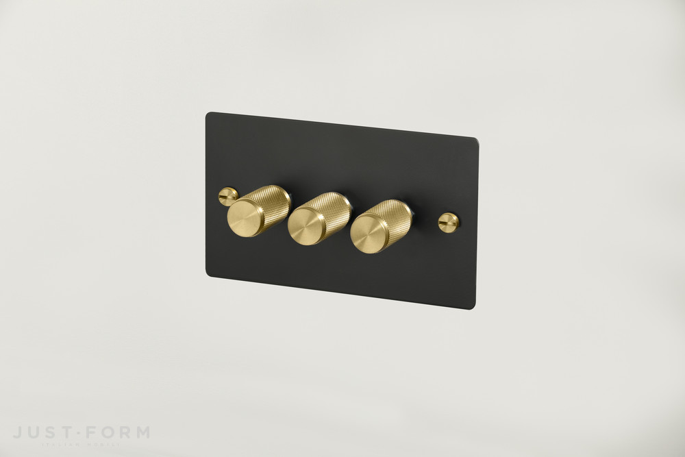 Тройной диммер 3G Dimmer / Black / Brass фабрика Buster + Punch фотография № 1