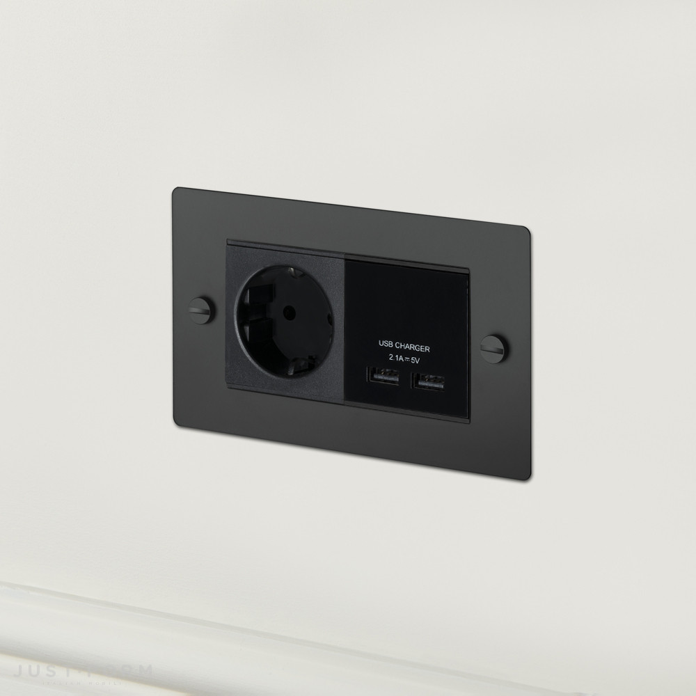 Розетка с USB 2G USB Charger & Euro Socket / Black фабрика Buster + Punch фотография № 1