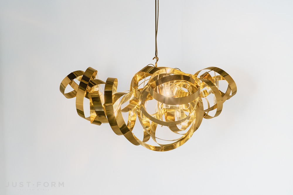 Люстра Montone chandelier triangle фабрика Jacco Maris фотография № 1