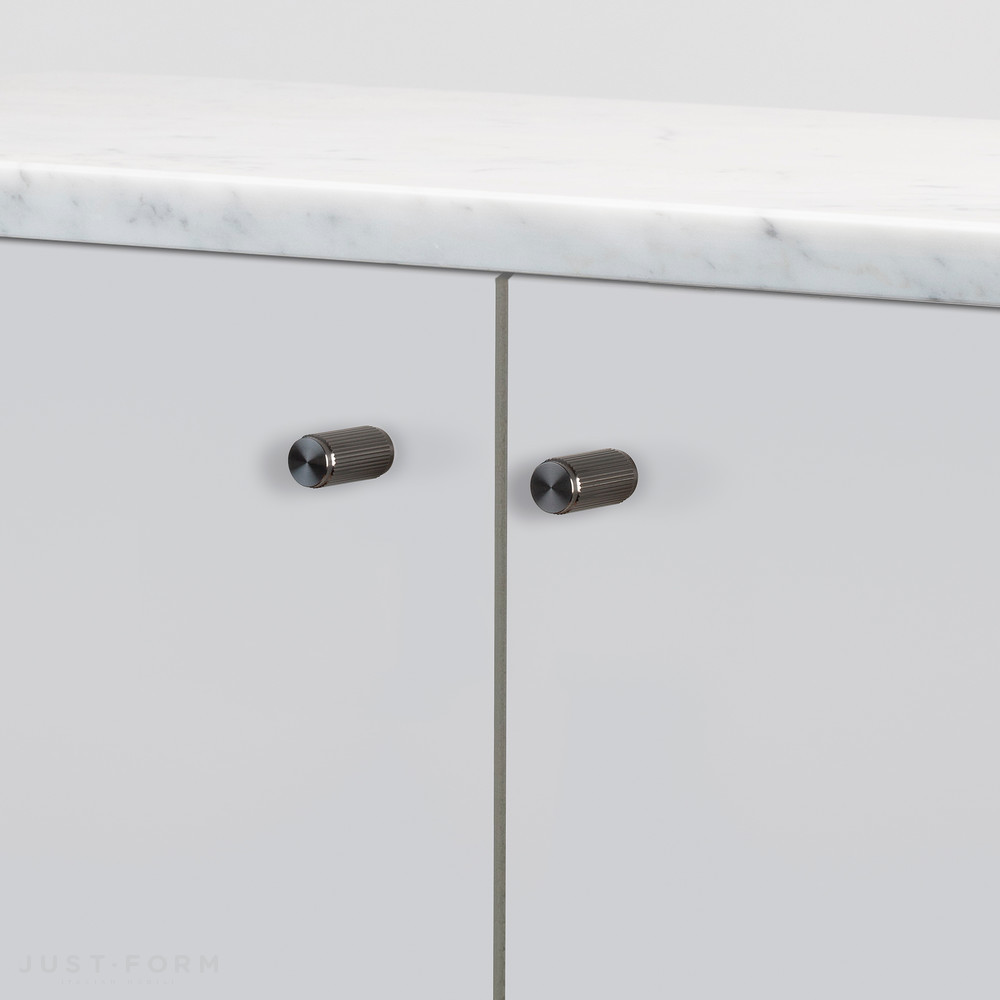 Ручка для мебели Furniture Knob / Linear / Gun Metal фабрика Buster + Punch фотография № 1