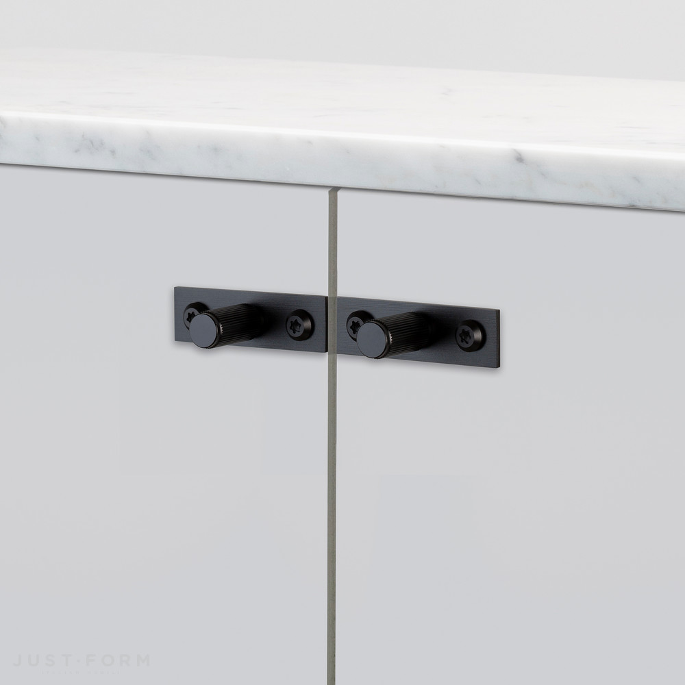 Ручка для мебели Furniture Knob / Plate / Linear / Black    фабрика Buster + Punch фотография № 1