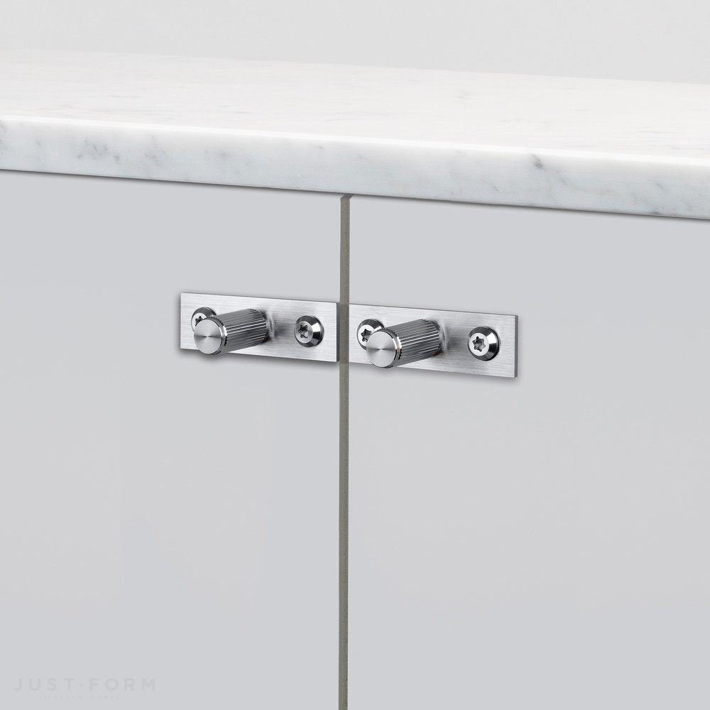 Ручка для мебели Furniture Knob / Plate / Linear / Steel фабрика Buster + Punch фотография № 1
