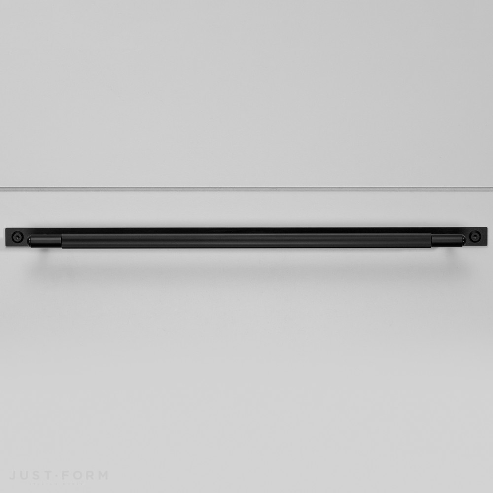 Ручка для мебели Pull Bar / Plate / Linear / Black фабрика Buster + Punch фотография № 9
