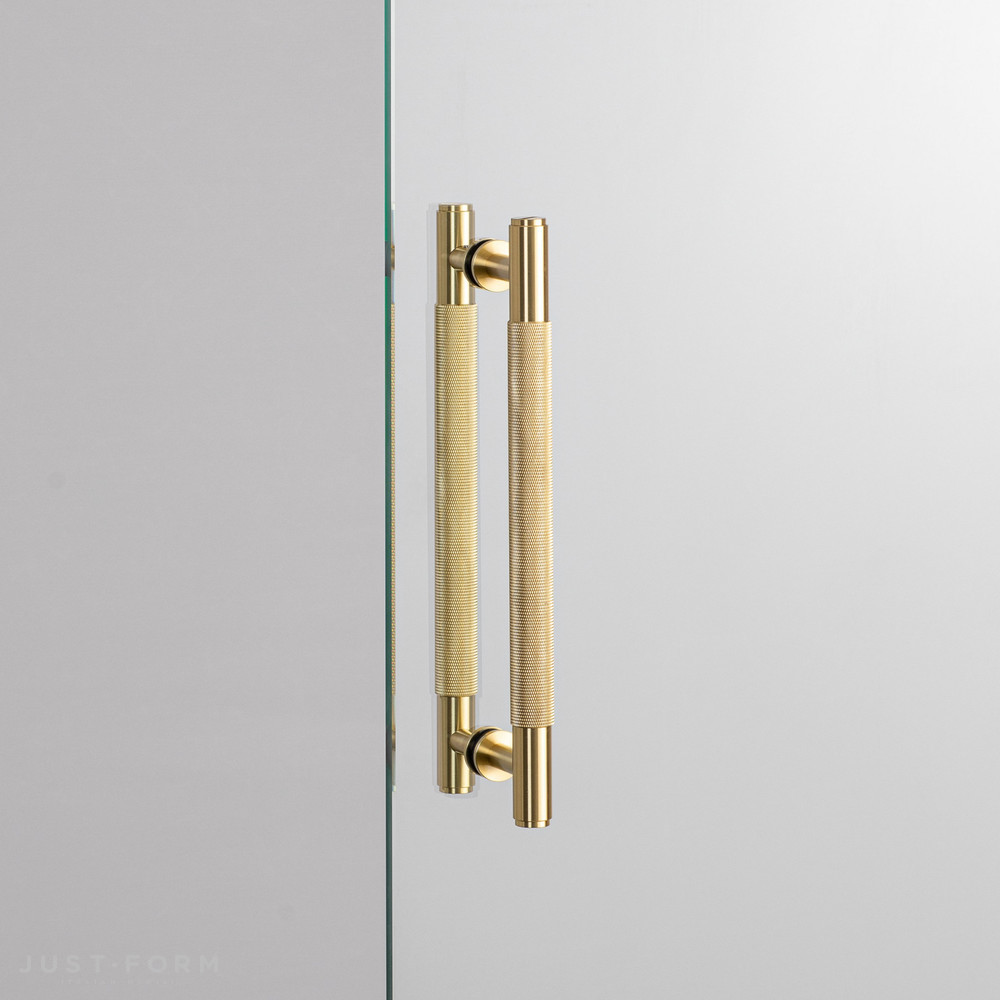 Дверная ручка Pull Bar / Double-Sided / Cross / Brass фабрика Buster + Punch фотография № 2