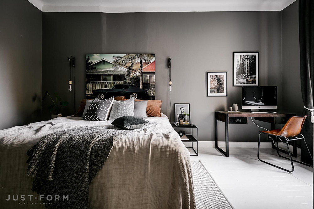 Бра Hooked Wall / Nude / Graphite / Brass фабрика Buster + Punch фотография № 8