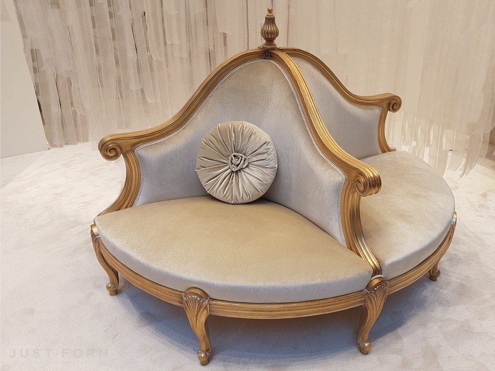 Диван Timeless 2970/2 фабрика SCAPPINI & C. Classic Furniture S.r.l.  фотография № 1
