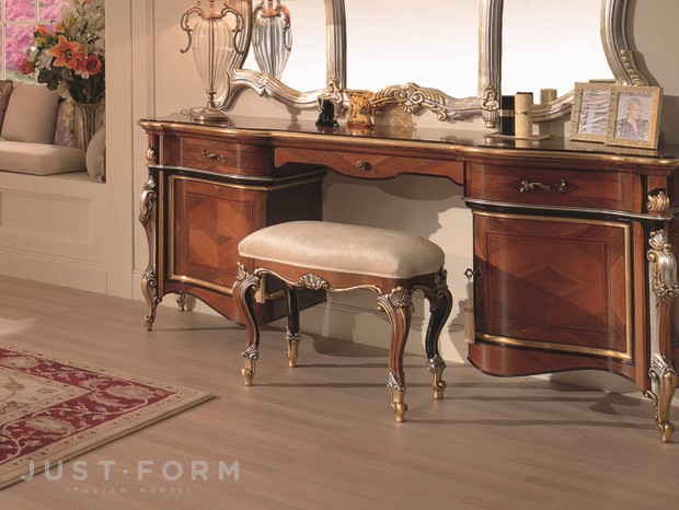 Табуретка  35'Th Anniversary 2045 фабрика SCAPPINI & C. Classic Furniture S.r.l.  фотография № 1
