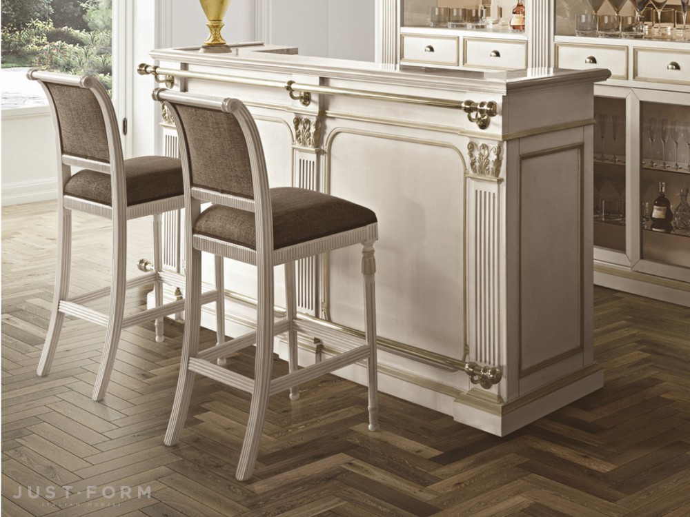 Табуретка Timeless Se 129/B фабрика SCAPPINI & C. Classic Furniture S.r.l.  фотография № 1